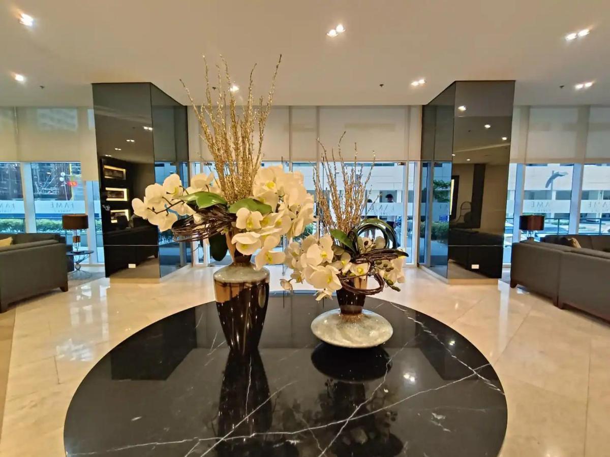 Penthouse Studio At Fame Residence 41St Floor, Shangrila-Megamall Манила Экстерьер фото